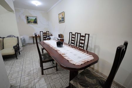 Casa à venda com 157m², 3 quartos e 2 vagasSala de Jantar