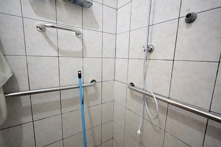 Casa à venda com 157m², 3 quartos e 2 vagasBanheiro 2