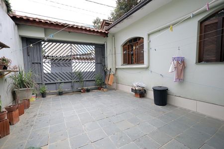 Casa à venda com 157m², 3 quartos e 2 vagasGaragem