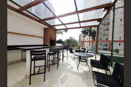 Apartamento para alugar com 37m², 2 quartos e sem vagaÁrea comum - Churrasqueira