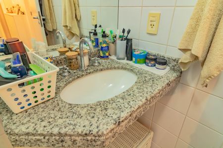 Apartamento à venda com 112m², 3 quartos e 2 vagasBanheiro
