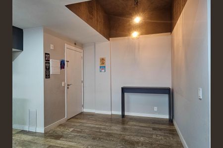 Apartamento à venda com 130m², 2 quartos e 1 vaga Apartamento à venda com 130m², 2 quartos e 1 vagaSala