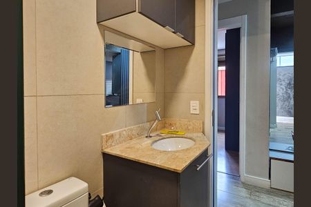 Apartamento à venda com 130m², 2 quartos e 1 vaga Apartamento à venda com 130m², 2 quartos e 1 vagaBanheiro Social