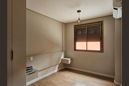 Suíte de apartamento à venda com 2 quartos, 130m² em Água Branca, São Paulo