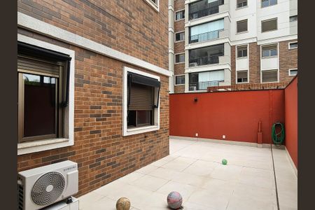 Apartamento à venda com 130m², 2 quartos e 1 vaga Apartamento à venda com 130m², 2 quartos e 1 vagaQuintal