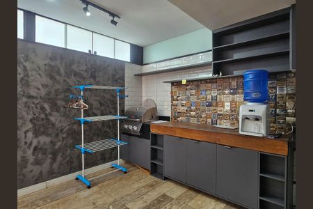 Apartamento à venda com 130m², 2 quartos e 1 vaga Apartamento à venda com 130m², 2 quartos e 1 vagaCozinha