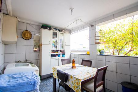 Casa à venda com 90m², 2 quartos e 1 vaga Casa à venda com 90m², 2 quartos e 1 vagaÁrea de Serviço