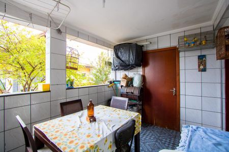 Casa à venda com 90m², 2 quartos e 1 vaga Casa à venda com 90m², 2 quartos e 1 vagaÁrea de Serviço