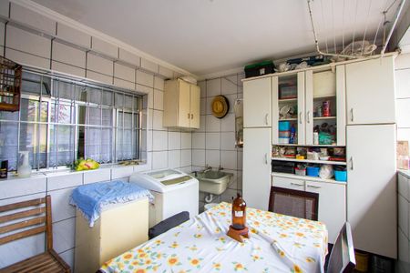 Casa à venda com 90m², 2 quartos e 1 vaga Casa à venda com 90m², 2 quartos e 1 vagaÁrea de Serviço