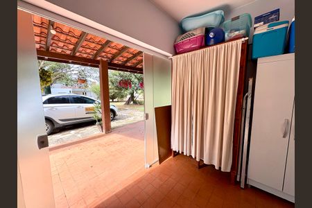 Casa à venda com 3000m², 3 quartos e 5 vagasÁrea de Serviço