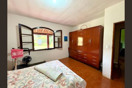 Casa à venda com 3000m², 3 quartos e 5 vagasQuarto 2