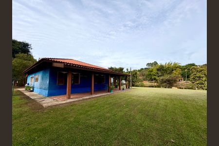 Casa à venda com 3000m², 3 quartos e 5 vagasQuintal
