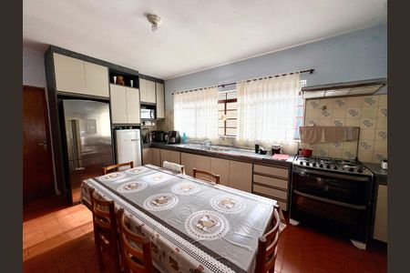 Casa à venda com 3000m², 3 quartos e 5 vagasCozinha