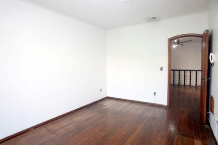 Casa à venda com 450m², 5 quartos e 2 vagasQuarto 1