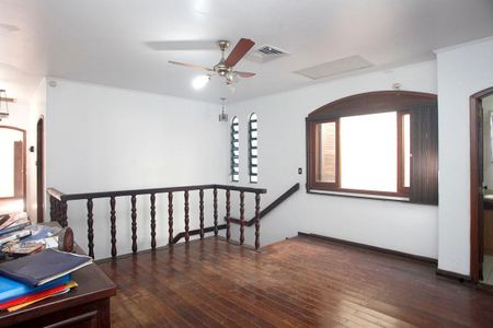 Casa à venda com 450m², 5 quartos e 2 vagasSala 3