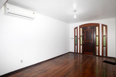 Casa à venda com 450m², 5 quartos e 2 vagasSala 1