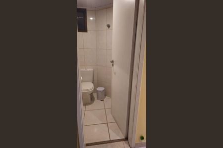 Casa à venda com 98m², 3 quartos e 2 vagasLavabo