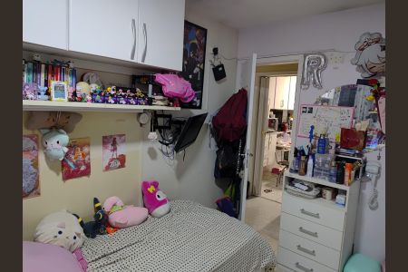 Casa à venda com 98m², 3 quartos e 2 vagasQuarto 2