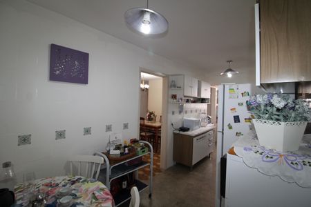 Apartamento à venda com 98m², 3 quartos e 1 vagaCozinha
