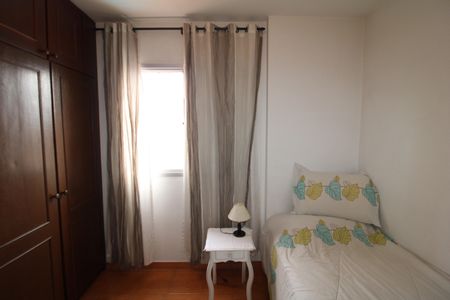 Apartamento à venda com 98m², 3 quartos e 1 vagaQuarto 2