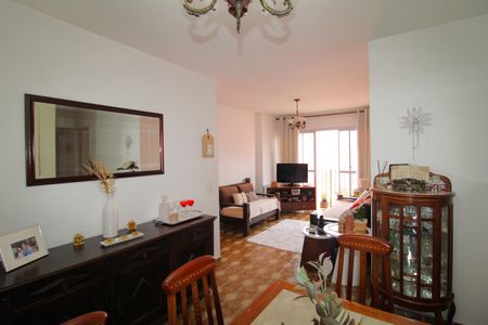 Apartamento à venda com 98m², 3 quartos e 1 vagaSala