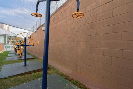 Apartamento à venda com 64m², 3 quartos e 1 vaga Apartamento à venda com 64m², 3 quartos e 1 vagaÁrea comum - Academia ao ar livre