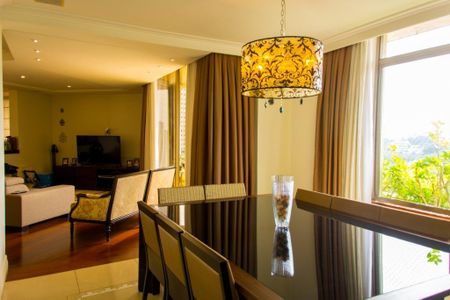 Apartamento à venda com 248m², 3 quartos e 3 vagasFoto 08