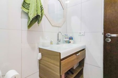 Casa para alugar com 90m², 2 quartos e 1 vaga Casa para alugar com 90m², 2 quartos e 1 vagaBanheiro