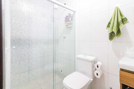 Casa para alugar com 90m², 2 quartos e 1 vaga Casa para alugar com 90m², 2 quartos e 1 vagaBanheiro