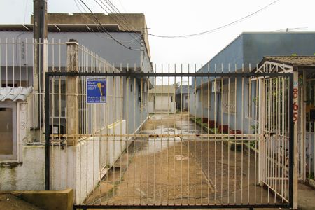 Casa à venda com 100m², 3 quartos e 3 vagasFachada + Plaquinha