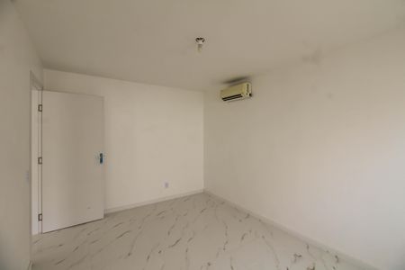 Casa à venda com 100m², 3 quartos e 3 vagasQuarto 1