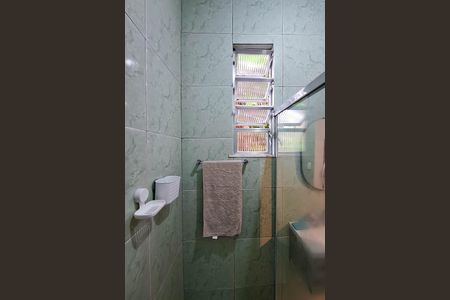 Apartamento para alugar com 65m², 2 quartos e sem vagaBanheiro