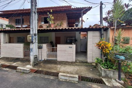 Apartamento para alugar com 65m², 2 quartos e sem vagaFachada