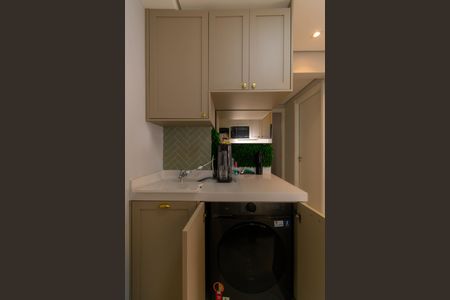 Apartamento à venda com 35m², 2 quartos e sem vaga Apartamento à venda com 35m², 2 quartos e sem vagaÁrea de Serviço