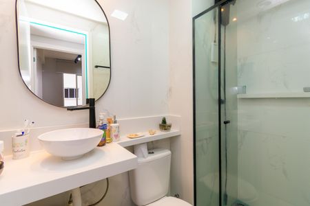 Apartamento à venda com 35m², 2 quartos e sem vaga Apartamento à venda com 35m², 2 quartos e sem vagaBanheiro