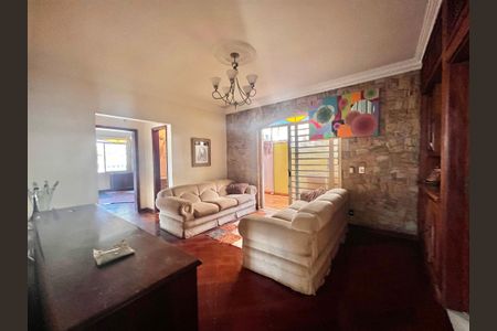 Casa à venda com 402m², 5 quartos e 5 vagas Casa à venda com 402m², 5 quartos e 5 vagasSala 2