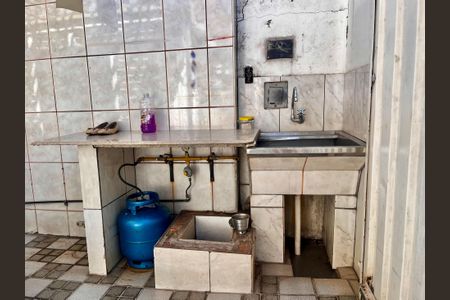 Casa à venda com 402m², 5 quartos e 5 vagas Casa à venda com 402m², 5 quartos e 5 vagasQuintal