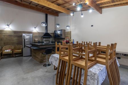 Casa à venda com 380m², 5 quartos e 3 vagasÁrea Gourmet