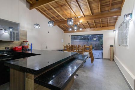 Casa à venda com 380m², 5 quartos e 3 vagasÁrea Gourmet