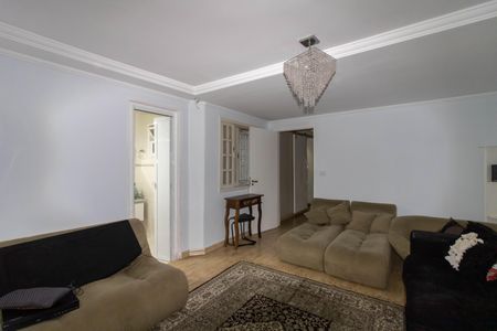 Casa à venda com 380m², 5 quartos e 3 vagasSuíte 4