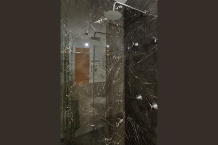 Apartamento à venda com 28m², 1 quarto e sem vaga Apartamento à venda com 28m², 1 quarto e sem vagaBanheiro da Suíte