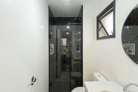 Apartamento à venda com 28m², 1 quarto e sem vaga Apartamento à venda com 28m², 1 quarto e sem vagaBanheiro da Suíte