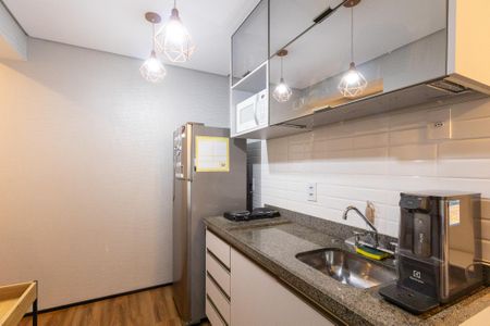Apartamento à venda com 28m², 1 quarto e sem vaga Apartamento à venda com 28m², 1 quarto e sem vagaCozinha Conjugada