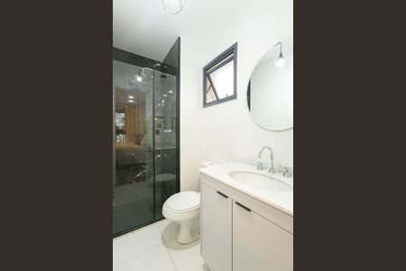 Apartamento à venda com 28m², 1 quarto e sem vaga Apartamento à venda com 28m², 1 quarto e sem vagaBanheiro da Suíte