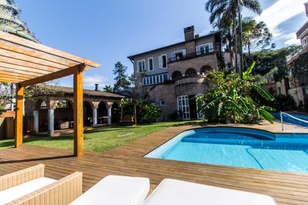 Casa de condomínio à venda com 1480m², 4 quartos e 9 vagasÁrea comum