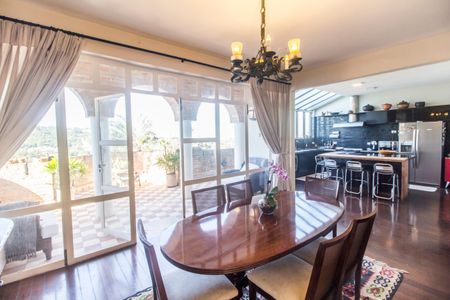 Casa de condomínio à venda com 1480m², 4 quartos e 9 vagasSala de Jantar