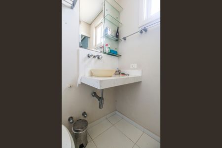 Casa de condomínio à venda com 1480m², 4 quartos e 9 vagasBanheiro da Suíte 2