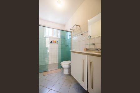 Casa de condomínio à venda com 1480m², 4 quartos e 9 vagasBanheiro da Suíte 4