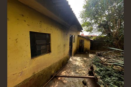 Casa à venda com 327m², 2 quartos e 1 vagaÁrea externa