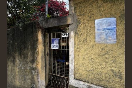 Casa à venda com 327m², 2 quartos e 1 vagaFachada/Placa